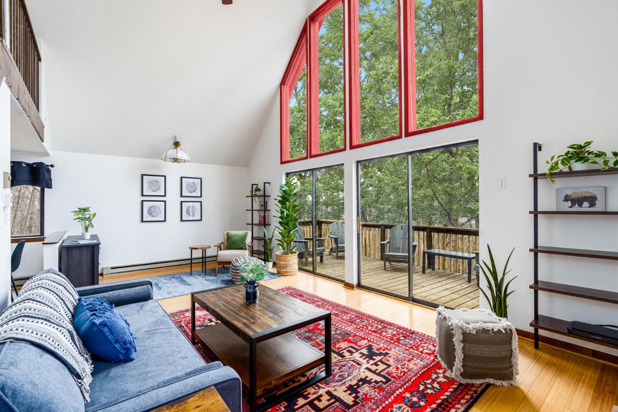 Modern Chalet Cabin W Hot Tub, Deck&Grill, & Wifi! Inwood Eksteriør bilde